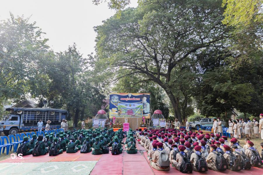 ภาพข่าวการเข้าค่ายและทดสอบวิชาพิเศษ ลูกเสือ-เนตรนารี เหล่าเสนา ม.1